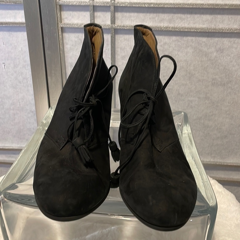 Nwot Anyi Liu Black Suede Tie Up Ankle Boots Size 8.5 - Picture 2 of 6